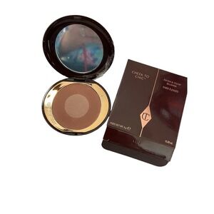 Charlotte Tilbury Cheek To Chic Blush